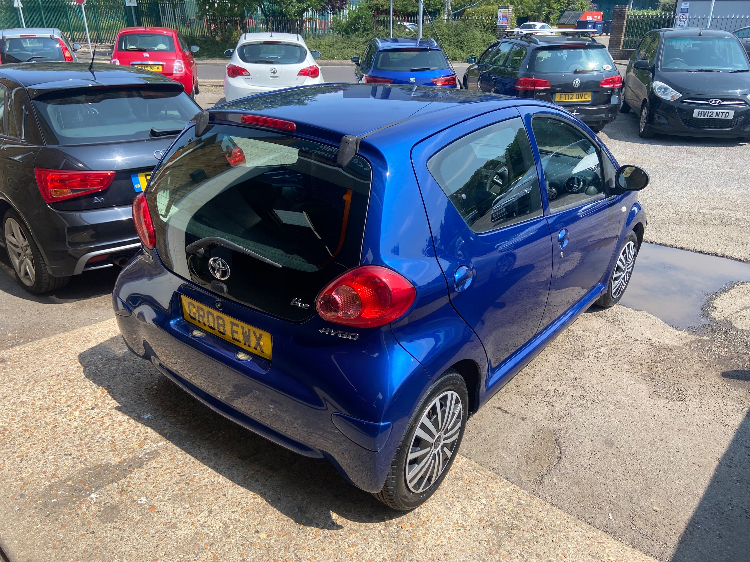 Used 2008 Toyota Aygo Blue Vvt-i 5-door For Sale In Worthing, West 